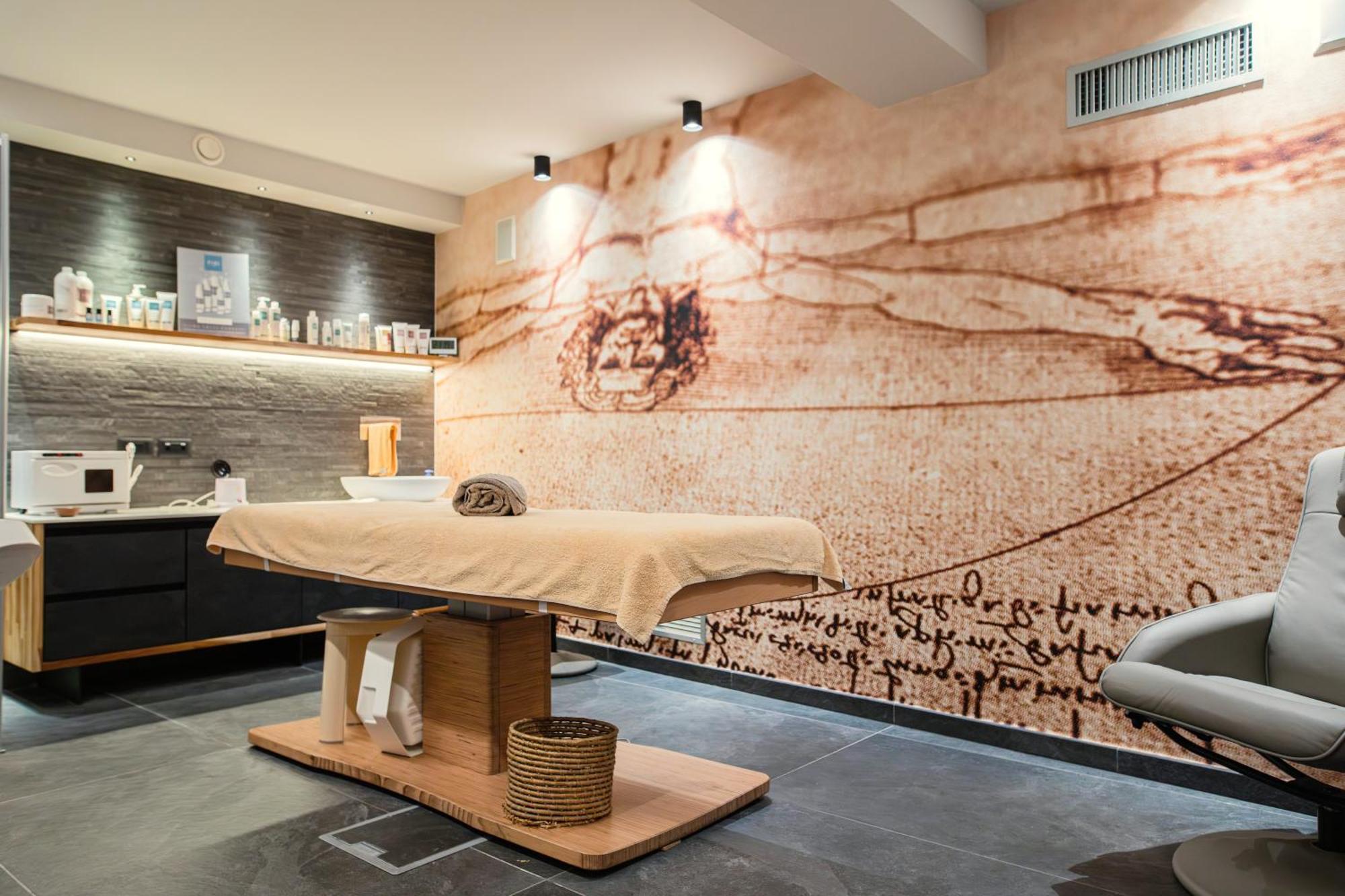 Hotel Leonardo Da Vinci Wellness Spa Bibione Exteriör bild