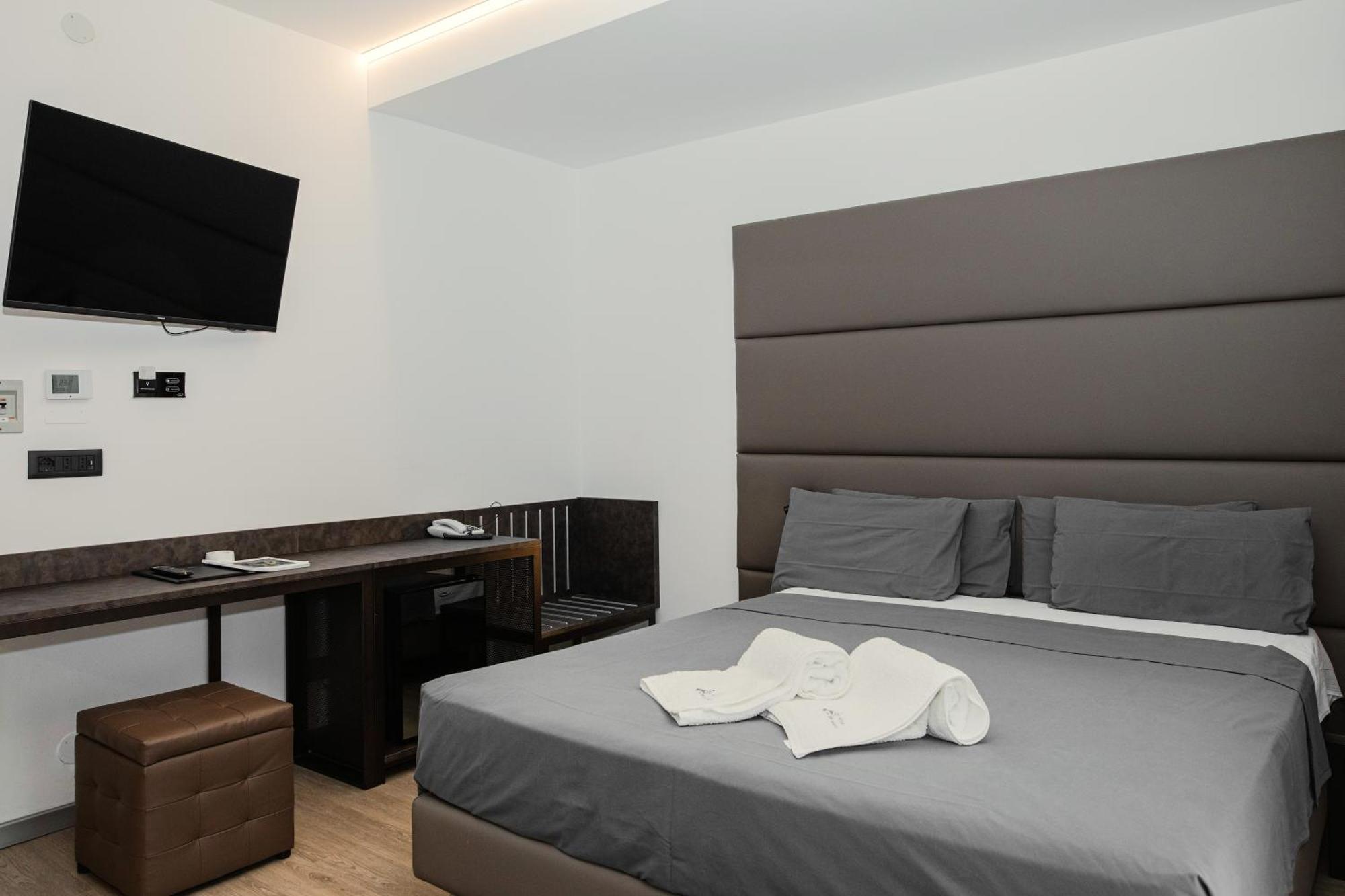 Hotel Leonardo Da Vinci Wellness Spa Bibione Exteriör bild